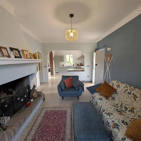 Large Country House In Le Marche *