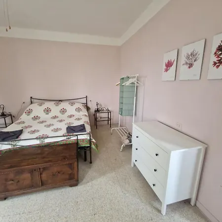 Large Country House In Le Marche Montadamo